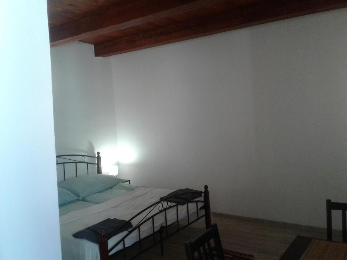 Penzion Muskat Mikulov Bagian luar foto